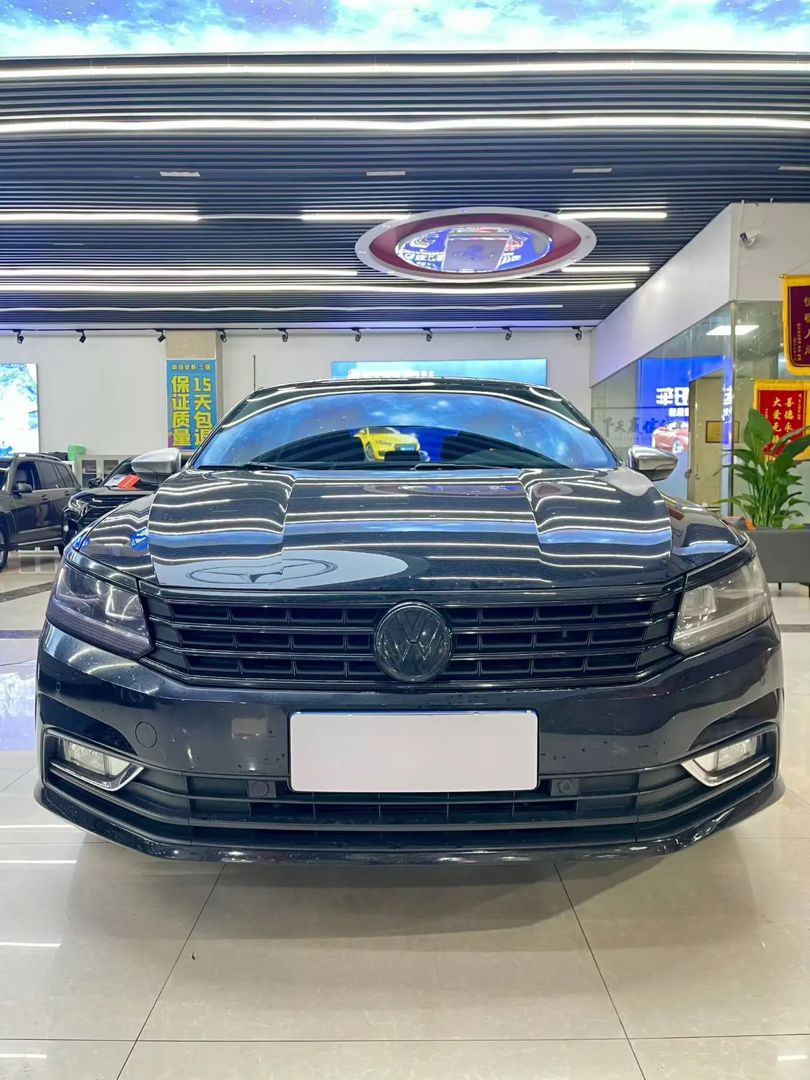 Volkswagen Passat  из Китая