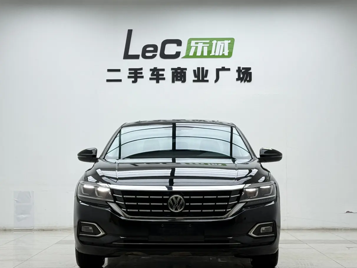 Volkswagen Passat  из Китая