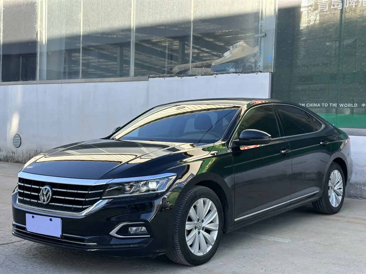 Volkswagen Passat  из Китая