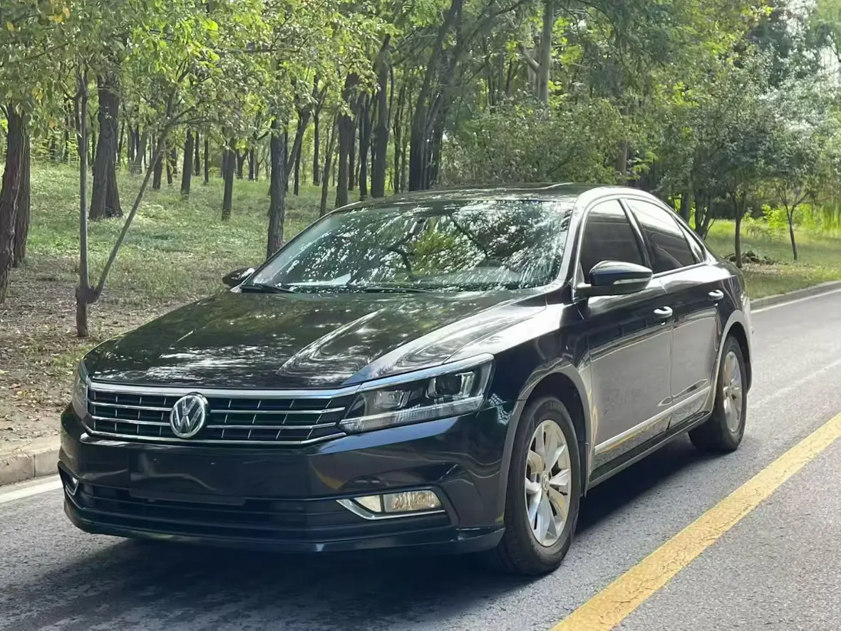 Volkswagen Passat  из Китая