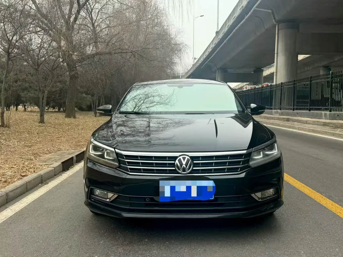 Volkswagen Passat  из Китая