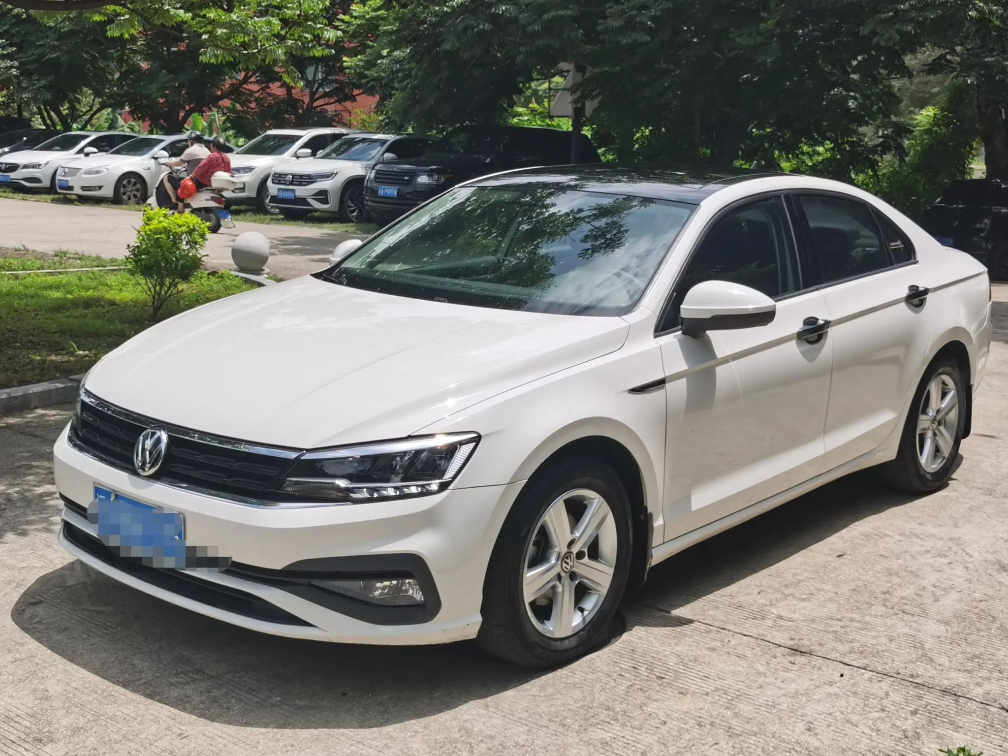 Volkswagen Lamando (Lingdu)  из Китая