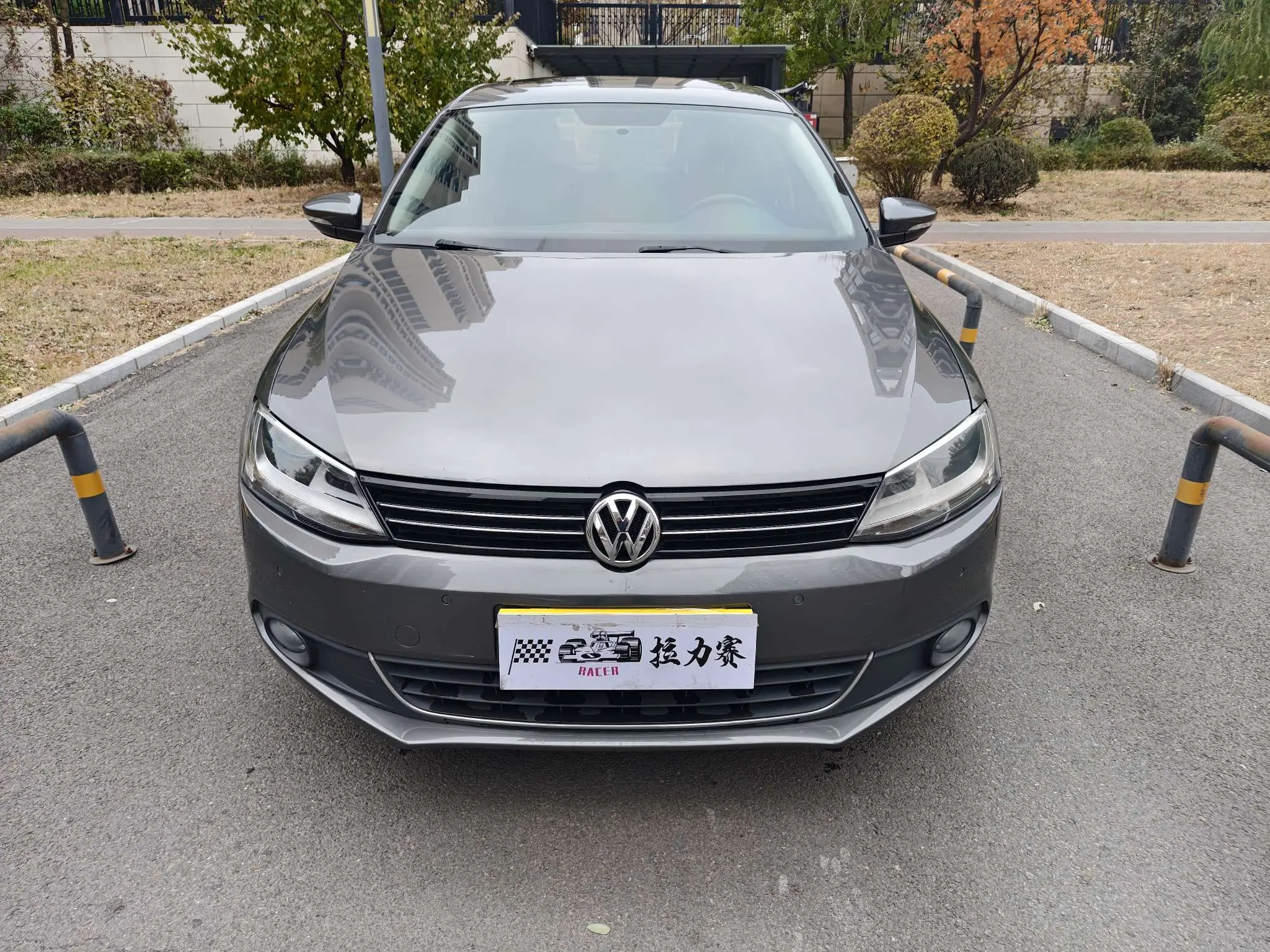 Volkswagen Sagitar  из Китая