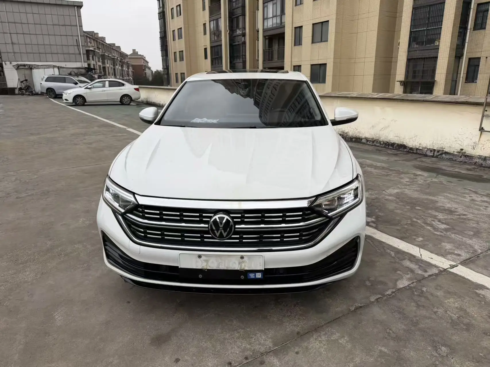 Volkswagen Sagitar  из Китая