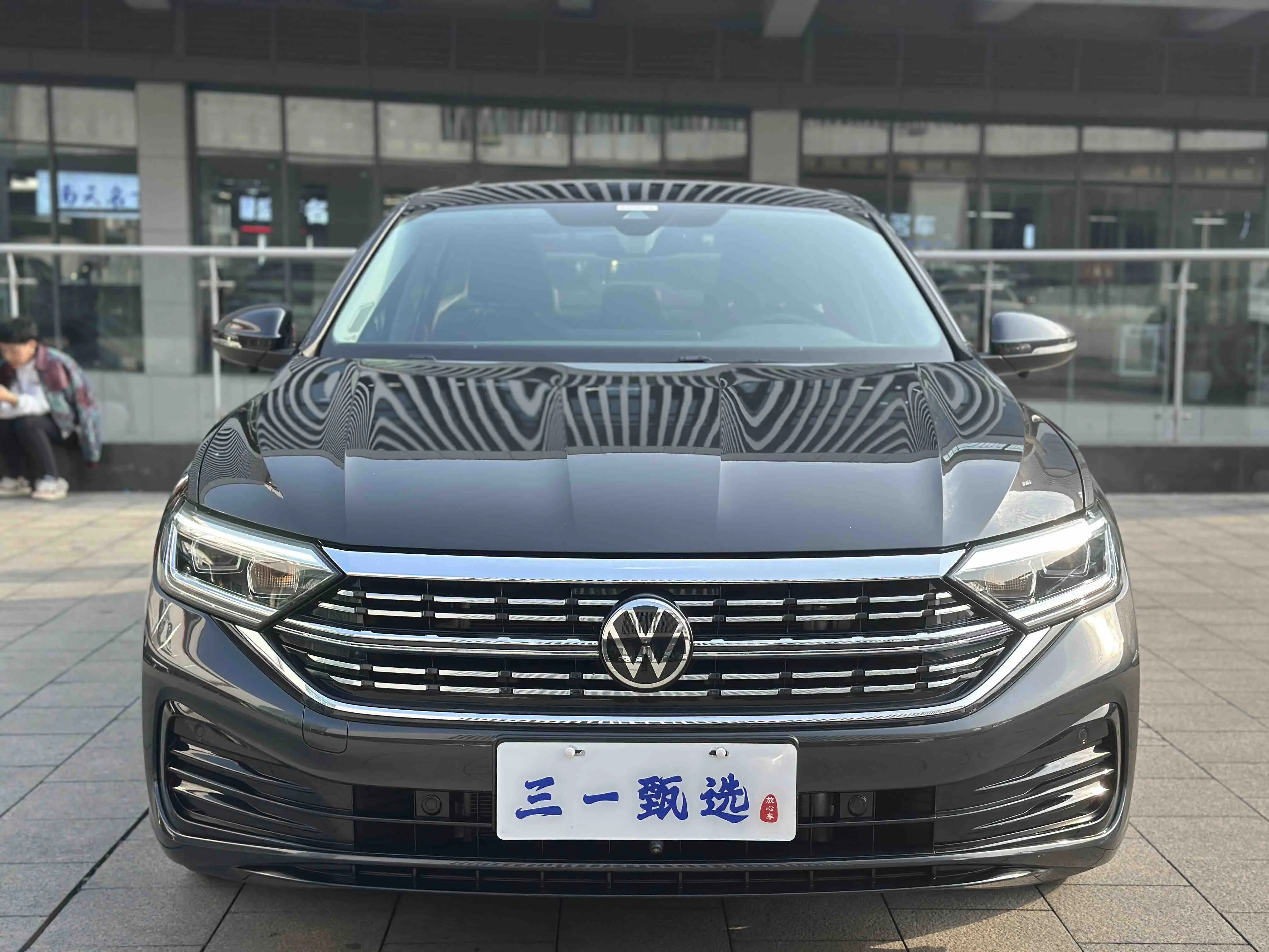 Volkswagen Sagitar  из Китая