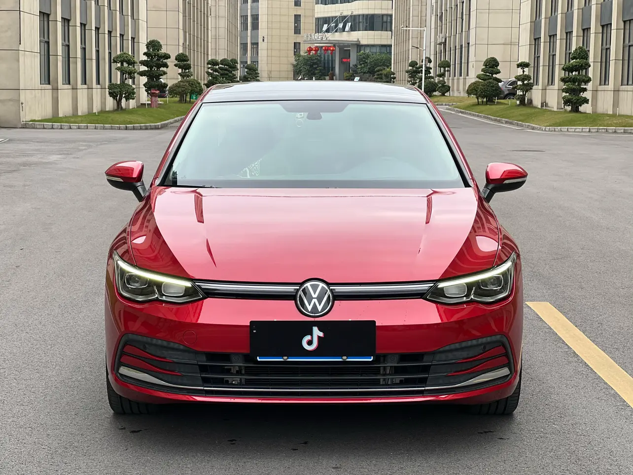 Volkswagen Golf  из Китая