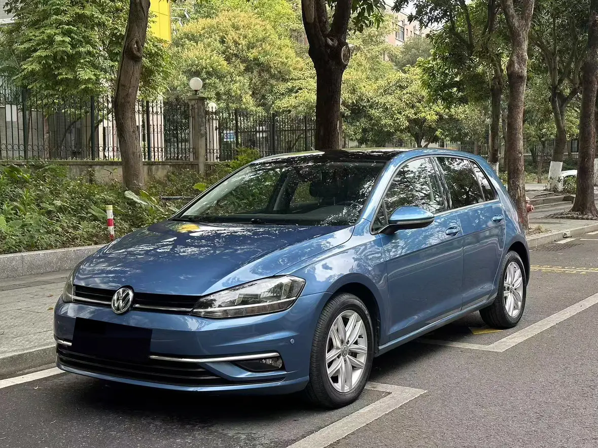 Volkswagen Golf  из Китая