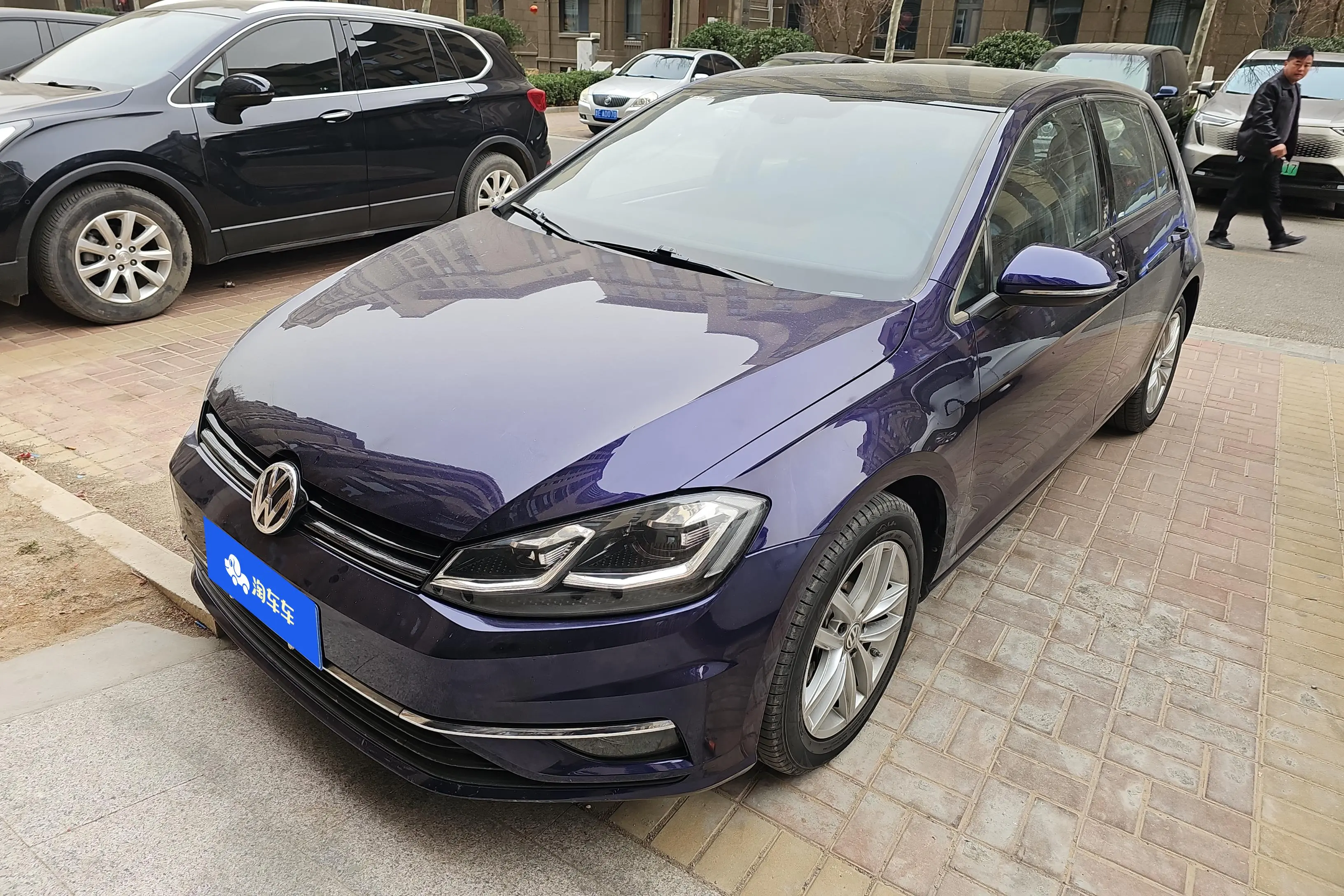 Volkswagen Golf  из Китая