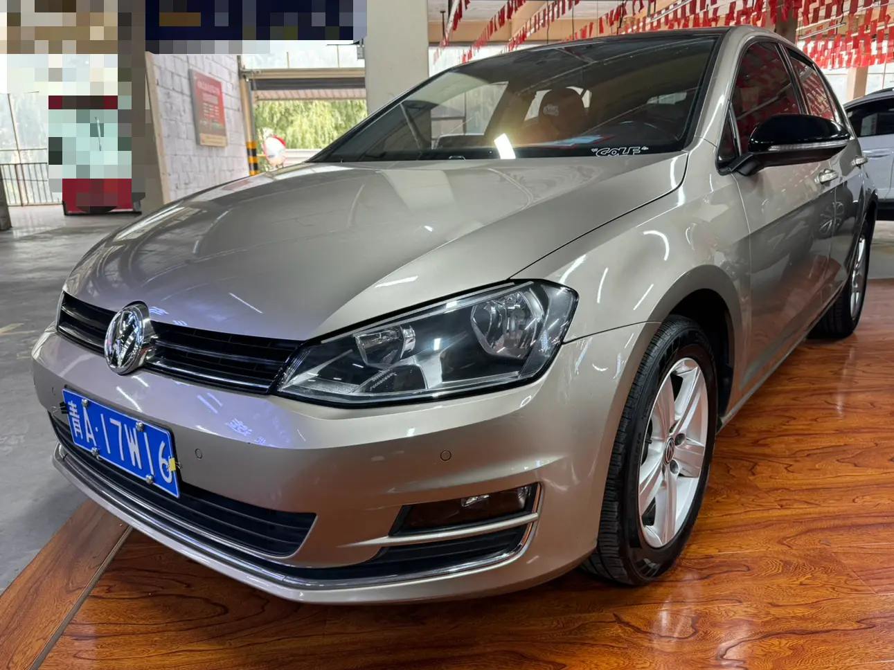 Volkswagen Golf  из Китая