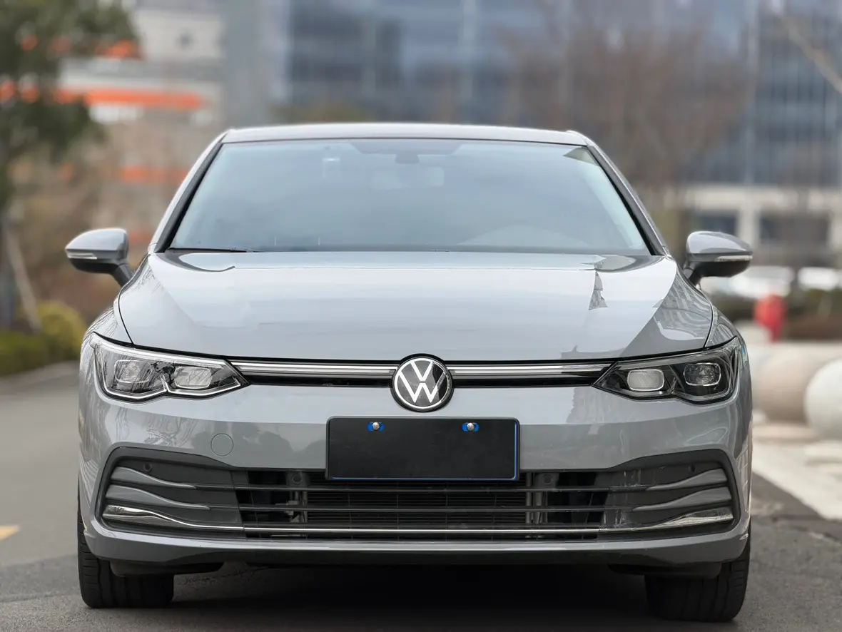 Volkswagen Golf  из Китая