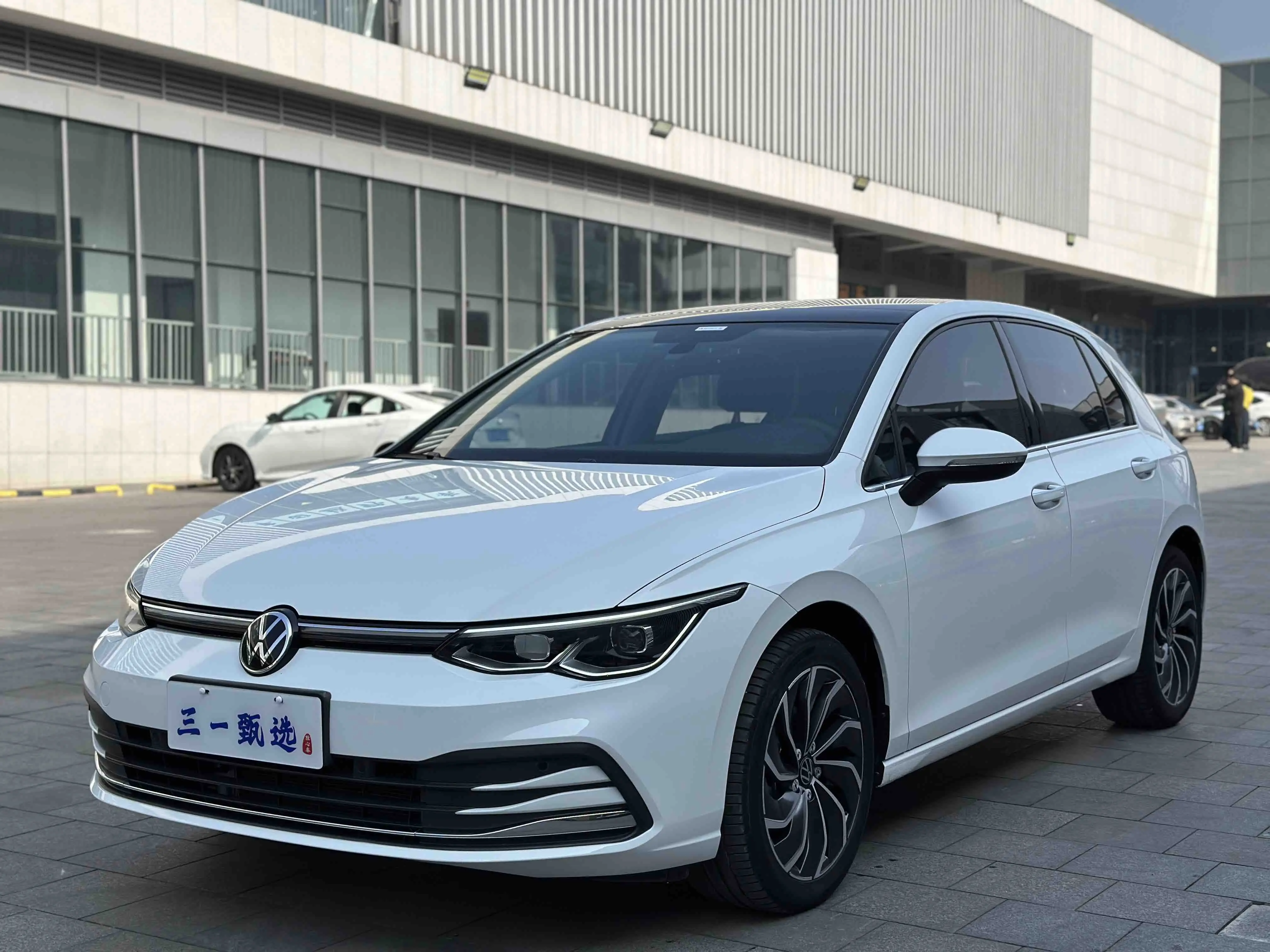 Volkswagen Golf  из Китая