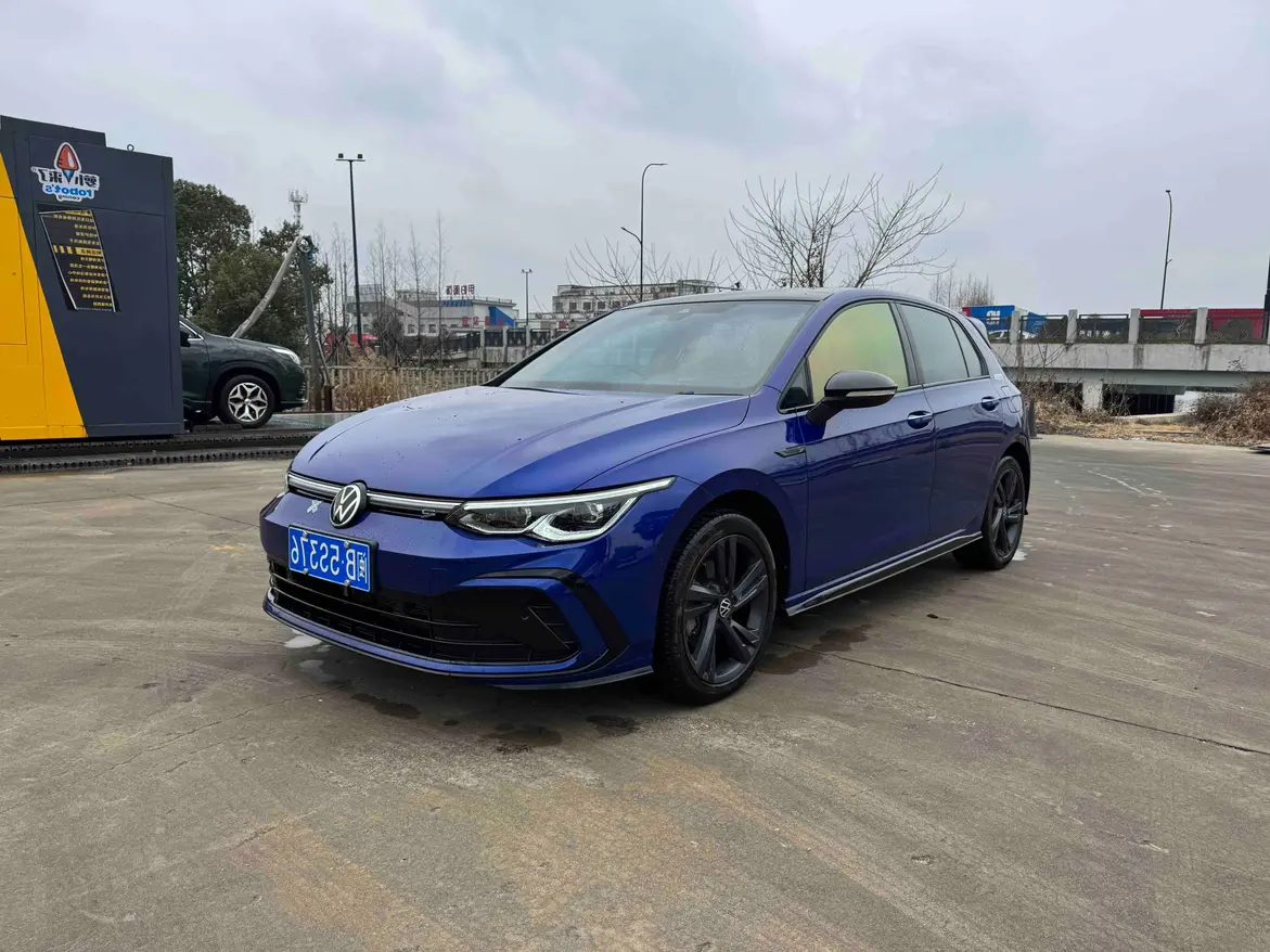 Volkswagen Golf  из Китая