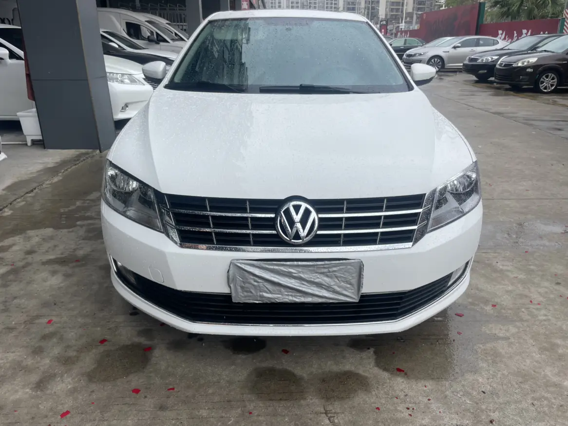 Volkswagen Lavida  из Китая