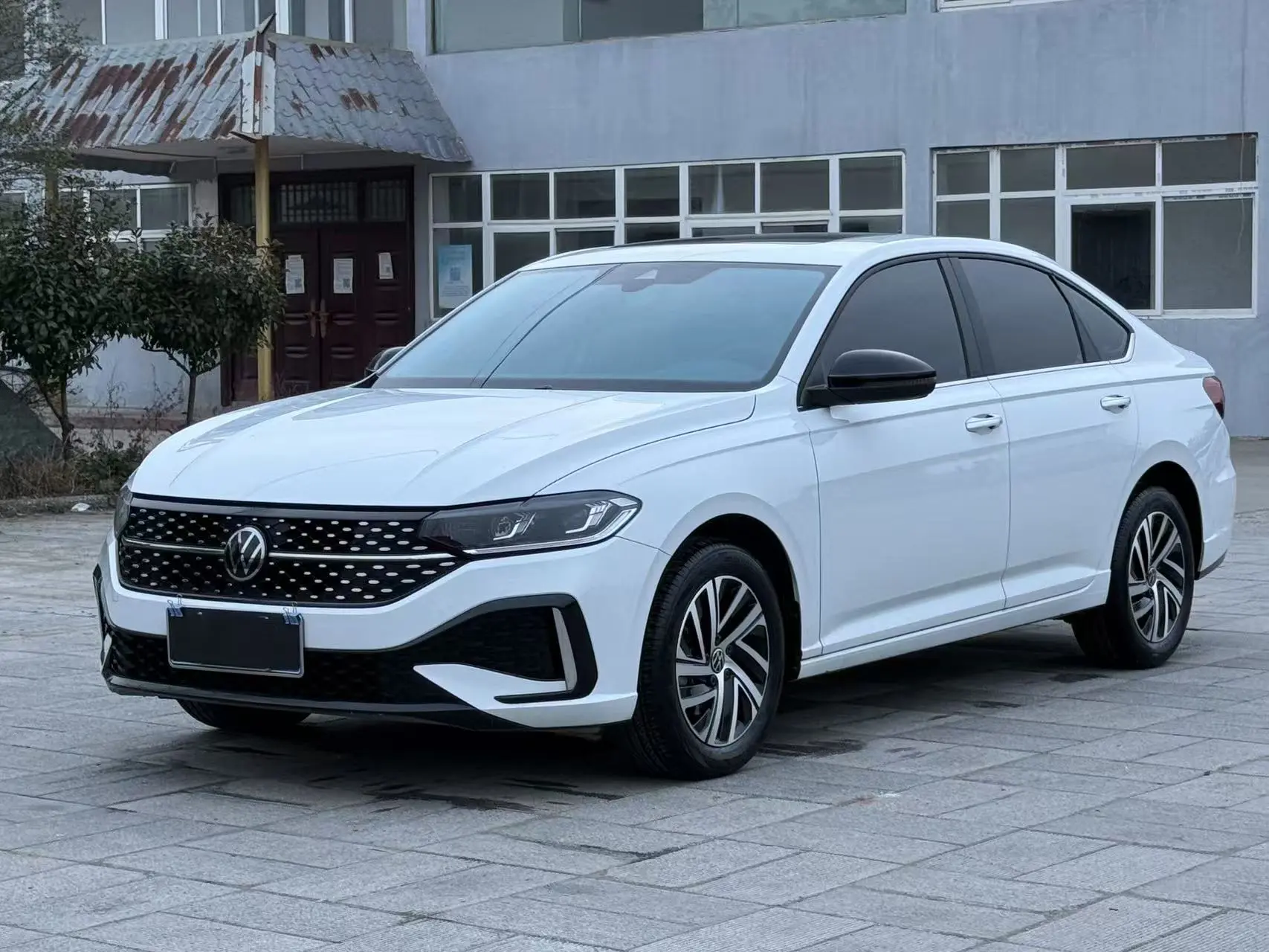 Volkswagen Lavida  из Китая