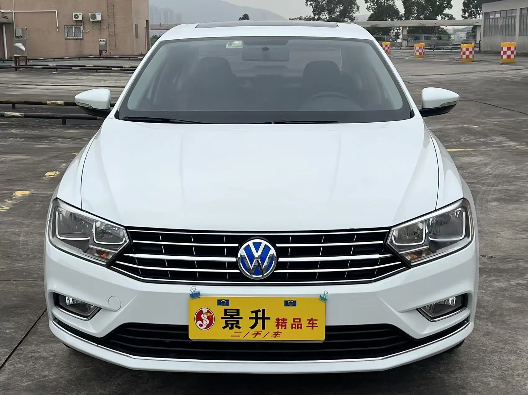 Volkswagen Bora  из Китая