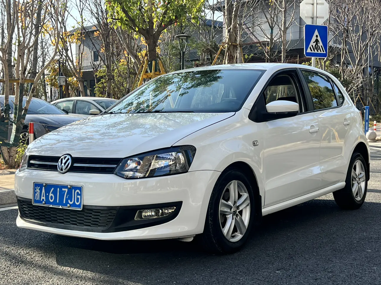 Volkswagen Polo  из Китая