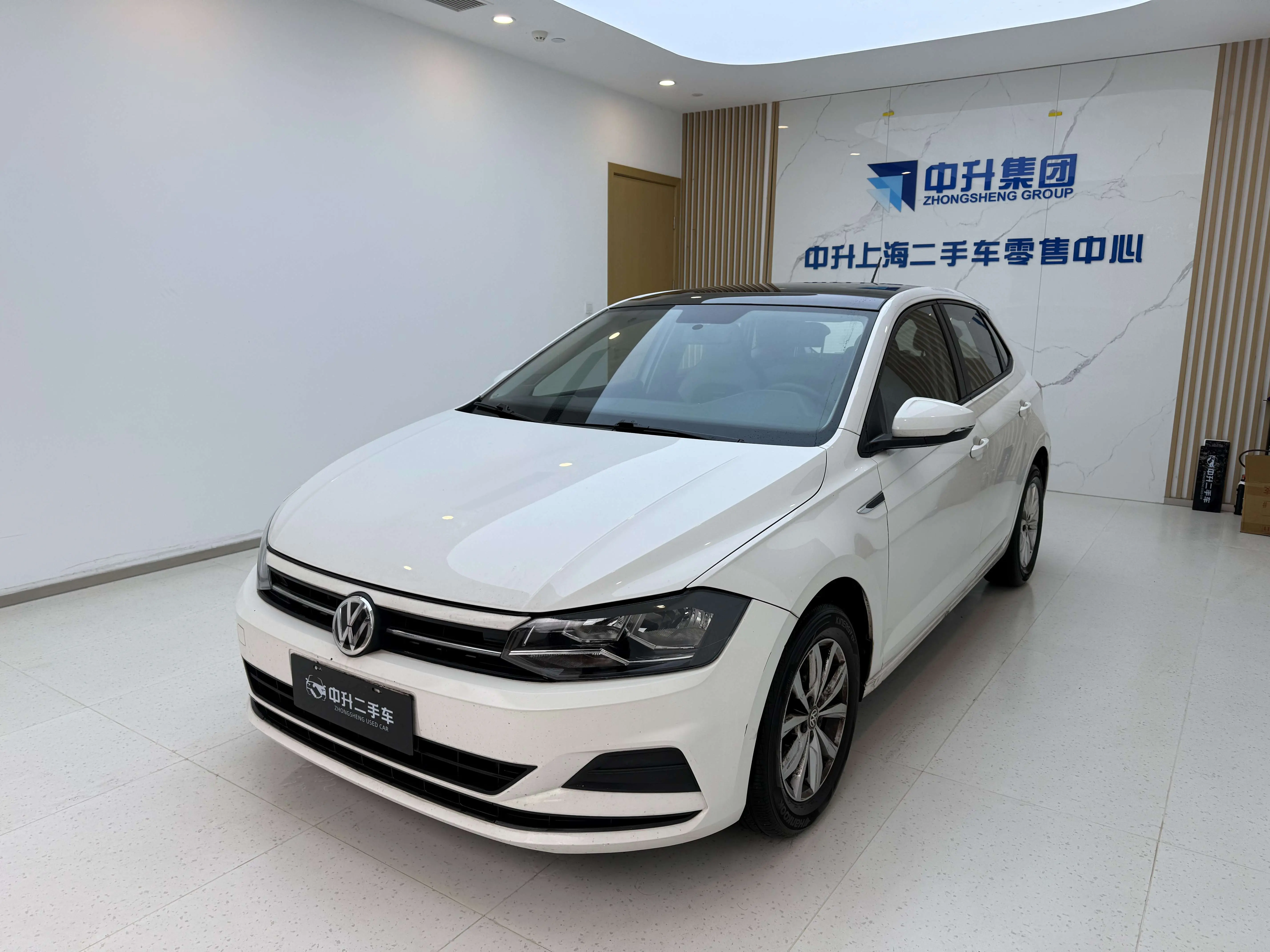 Volkswagen Polo  из Китая