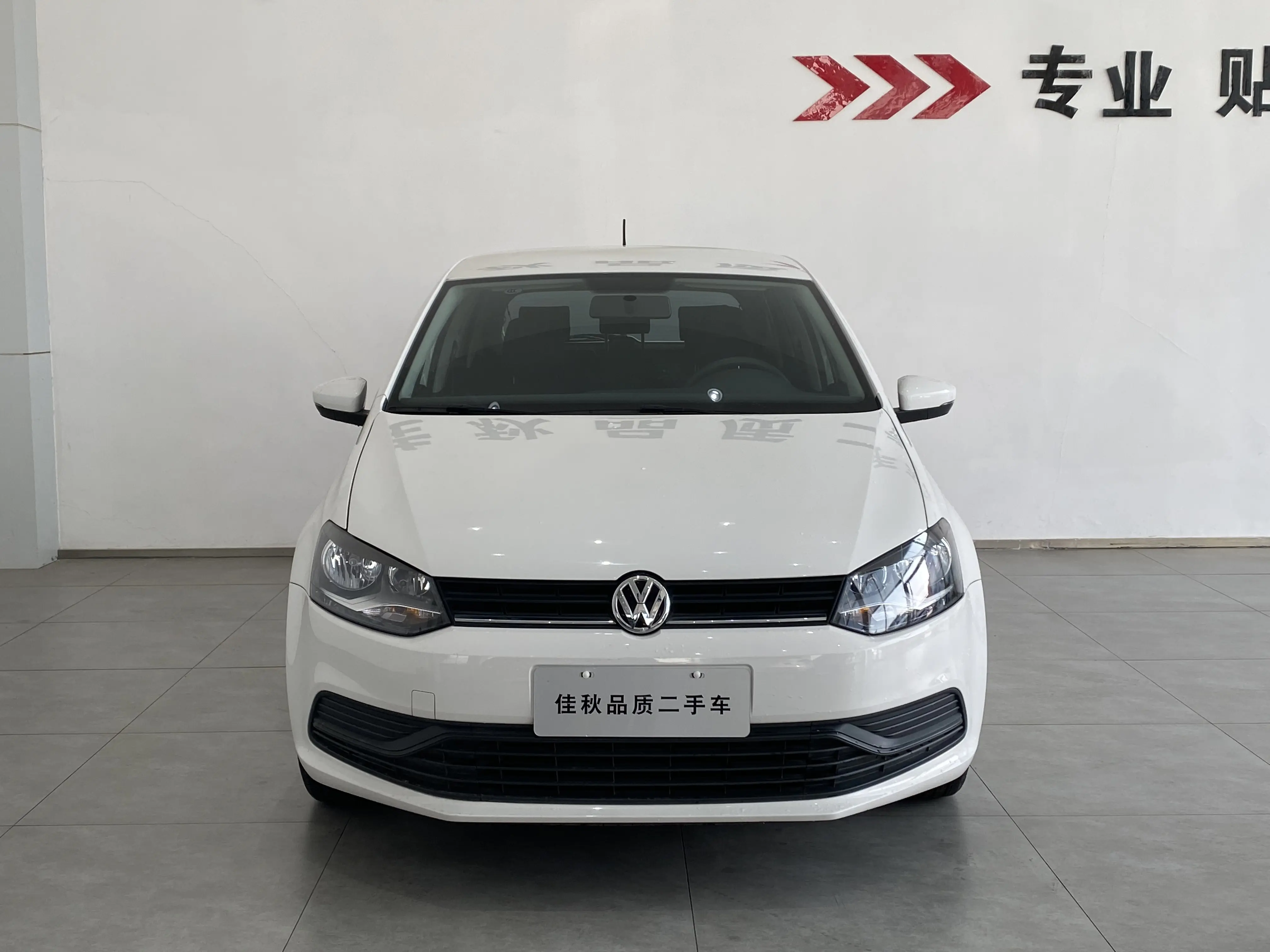 Volkswagen Polo  из Китая