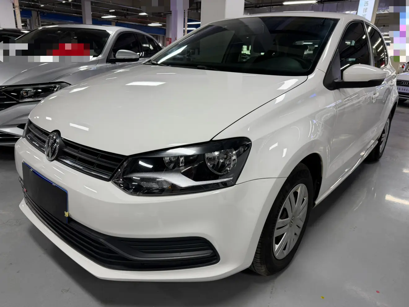 Volkswagen Polo  из Китая