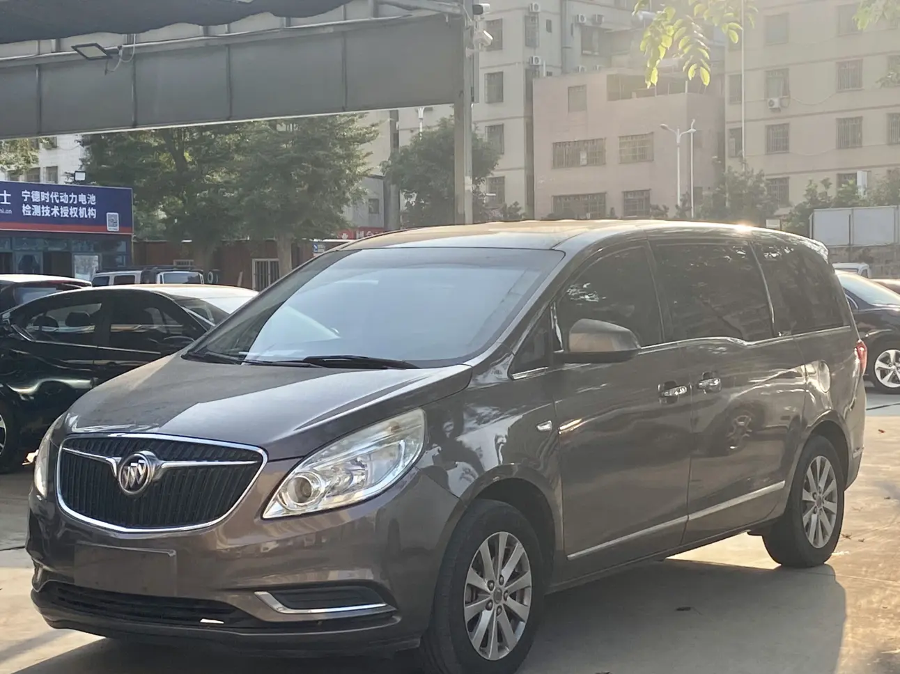 Buick GL8