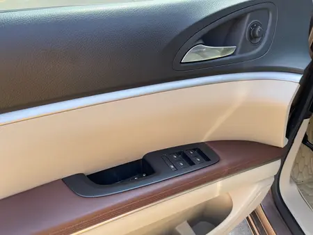 catalog-car-25