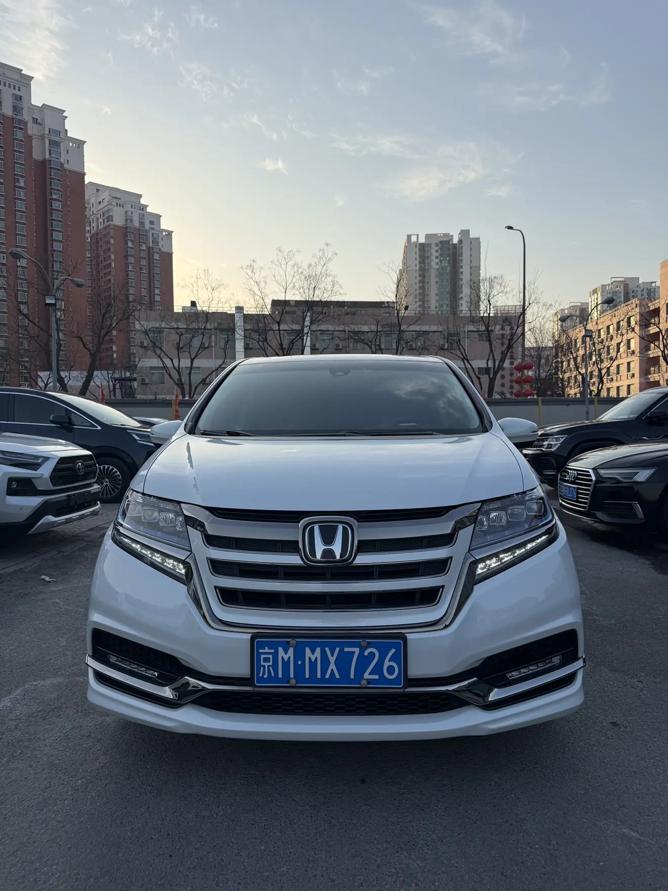 Honda Elysion (Alison)  из Китая