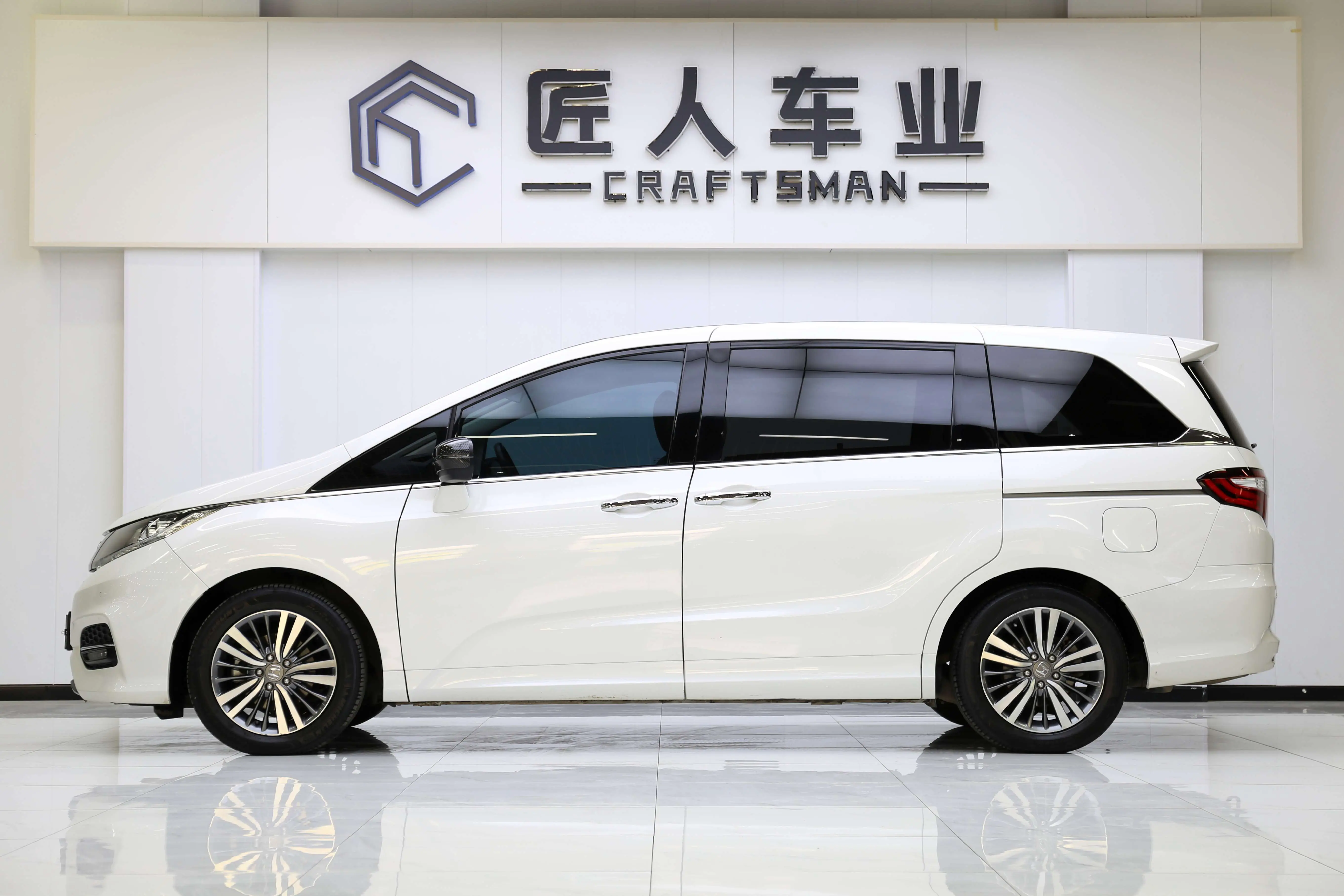 Honda Odyssey  из Китая