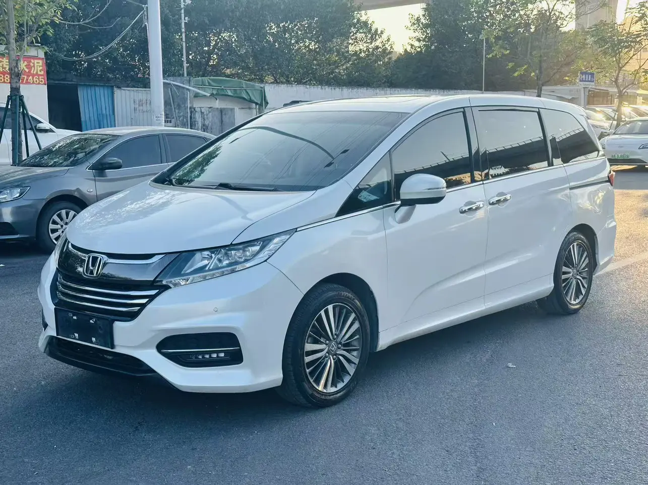 Honda Odyssey  из Китая