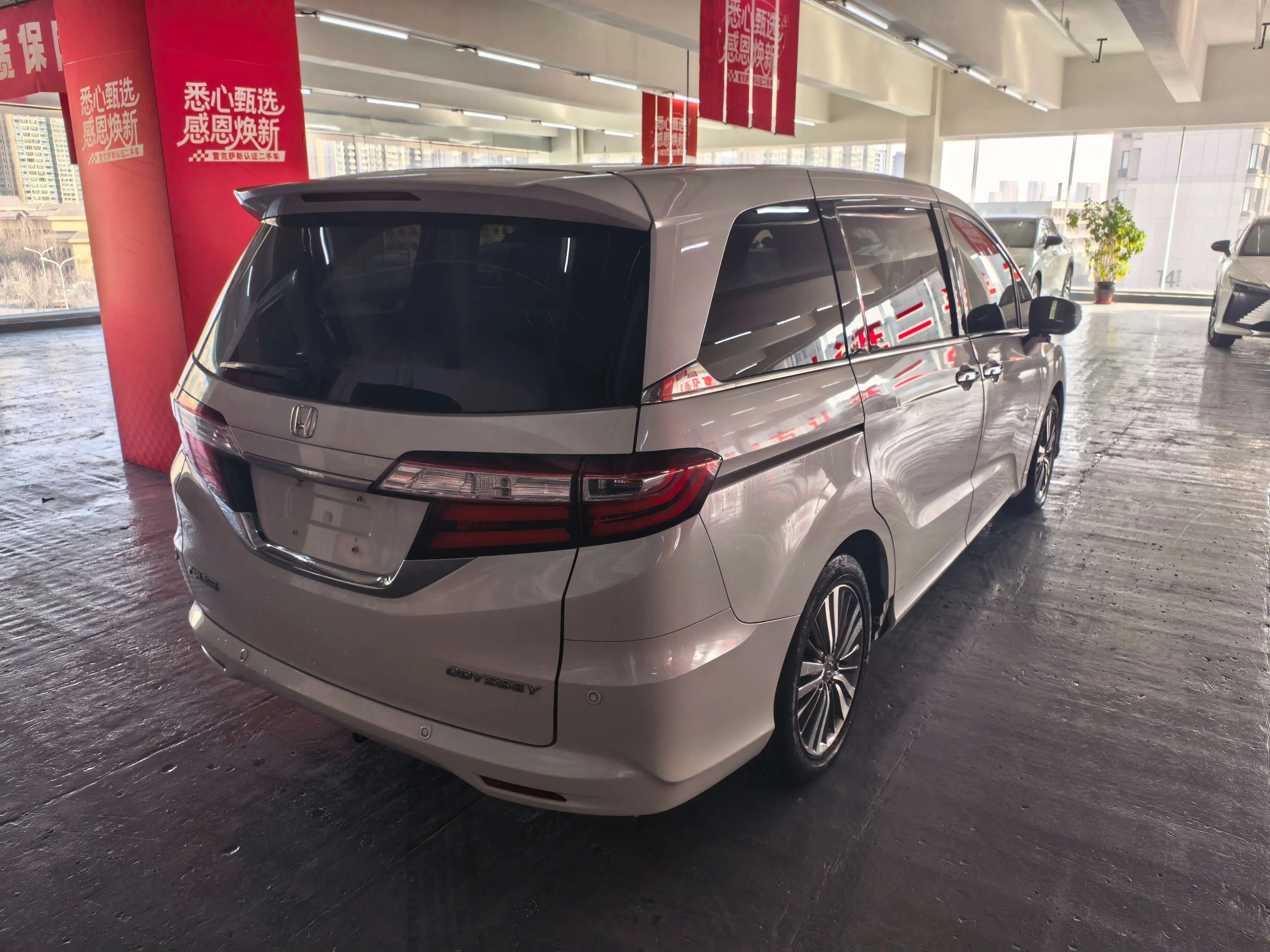 Honda Odyssey  из Китая