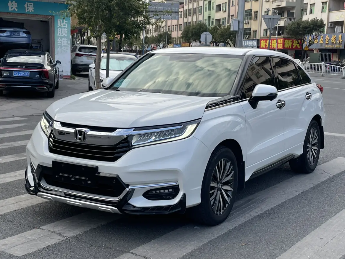 Honda Avancier (Crown Road)  из Китая