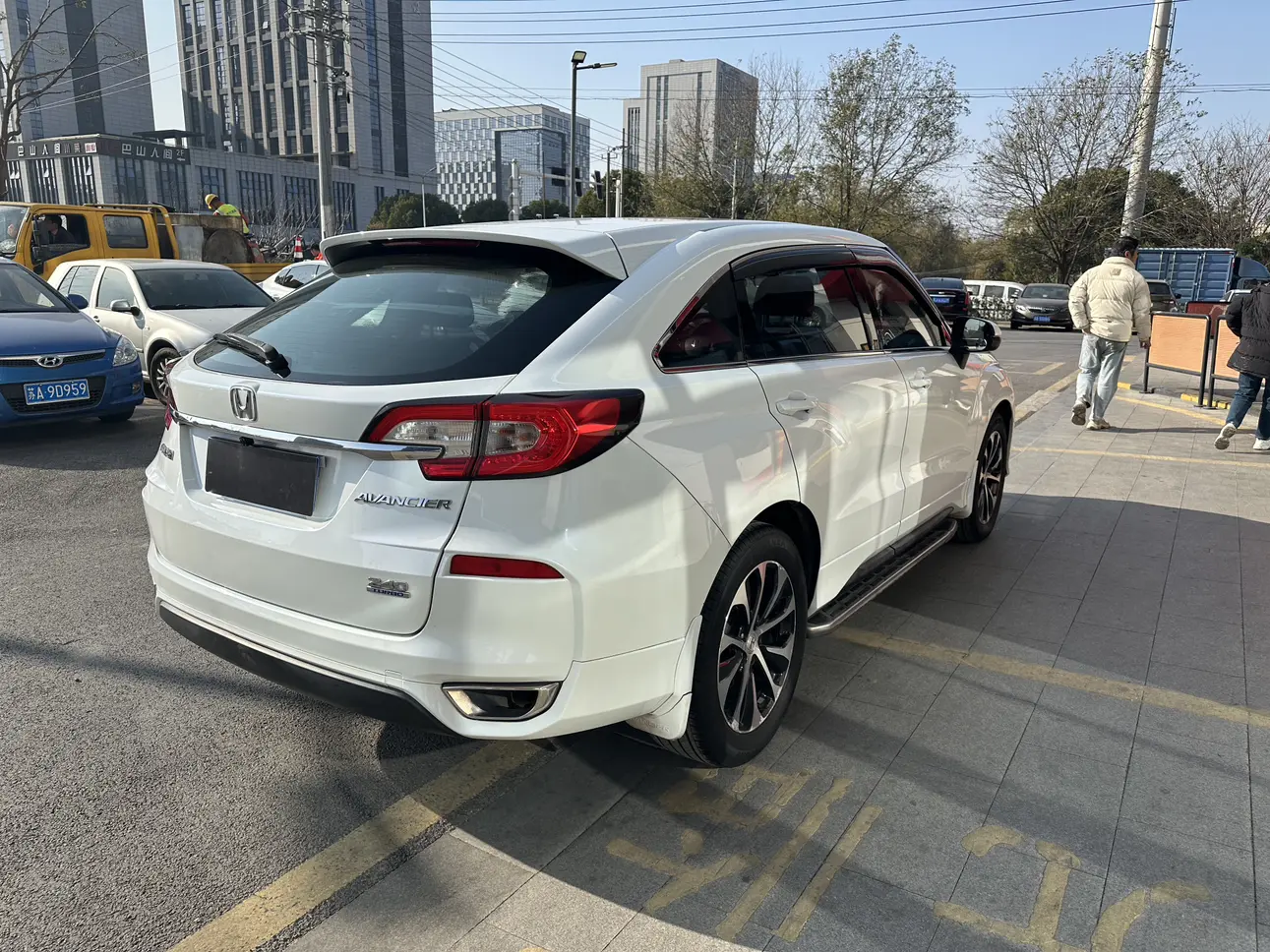 Honda Avancier (Crown Road)  из Китая