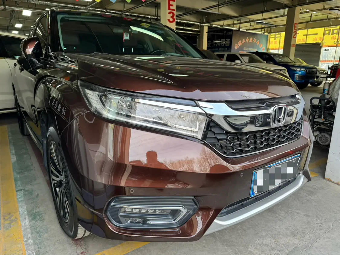 Honda Avancier (Crown Road)  из Китая