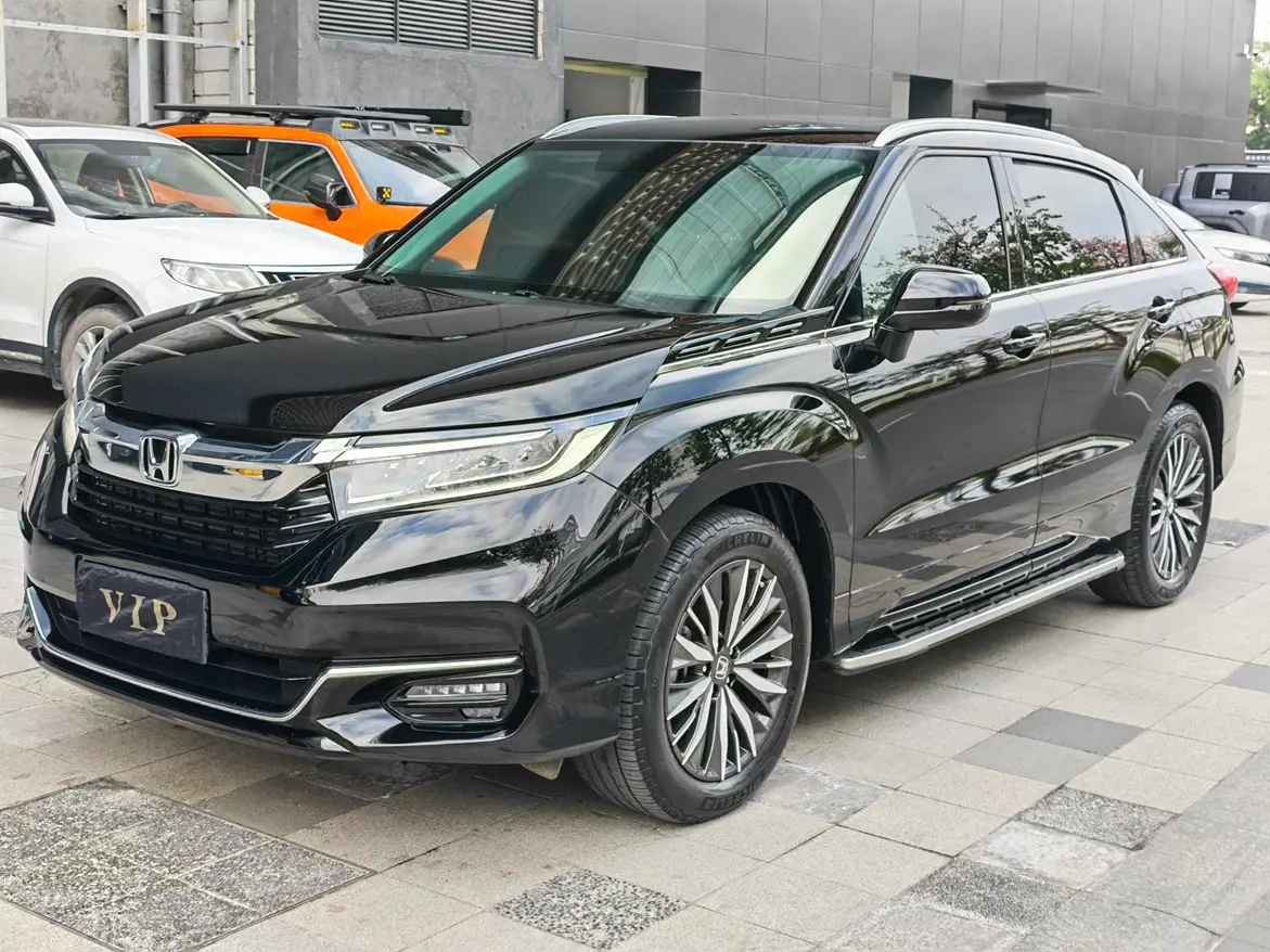 Honda Avancier (Crown Road)  из Китая
