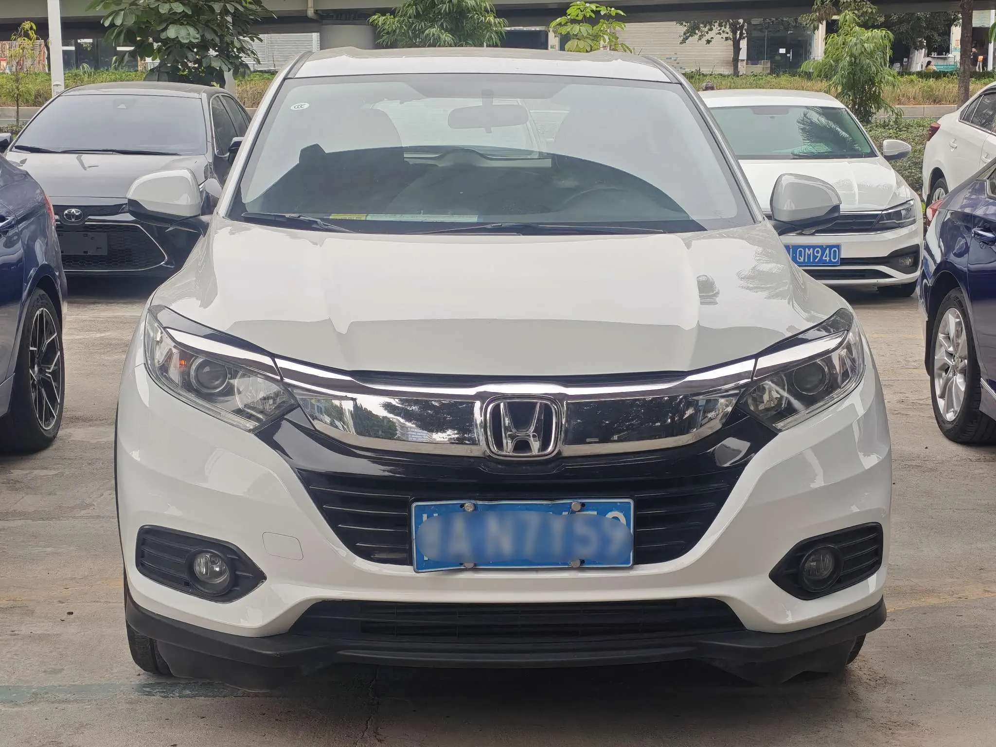 Honda Vezel (Binzhi)  из Китая