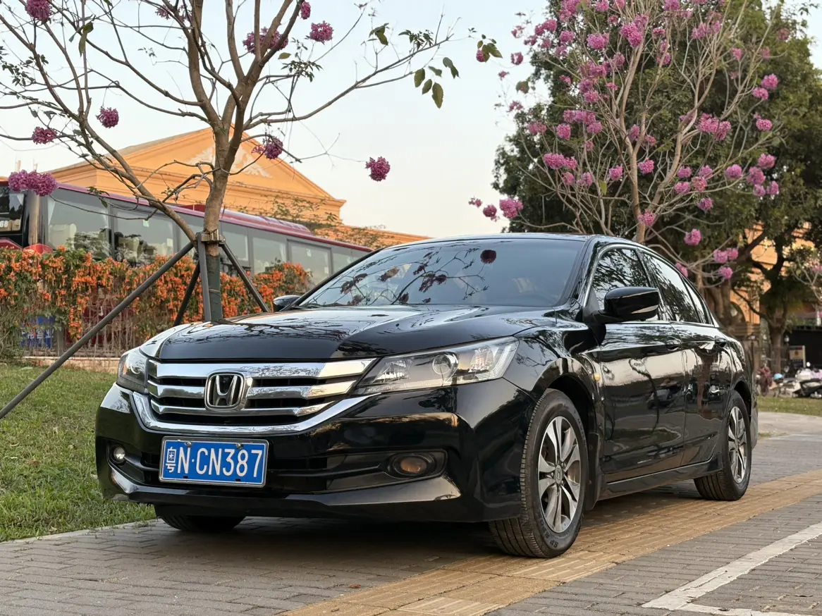 Honda Accord  из Китая