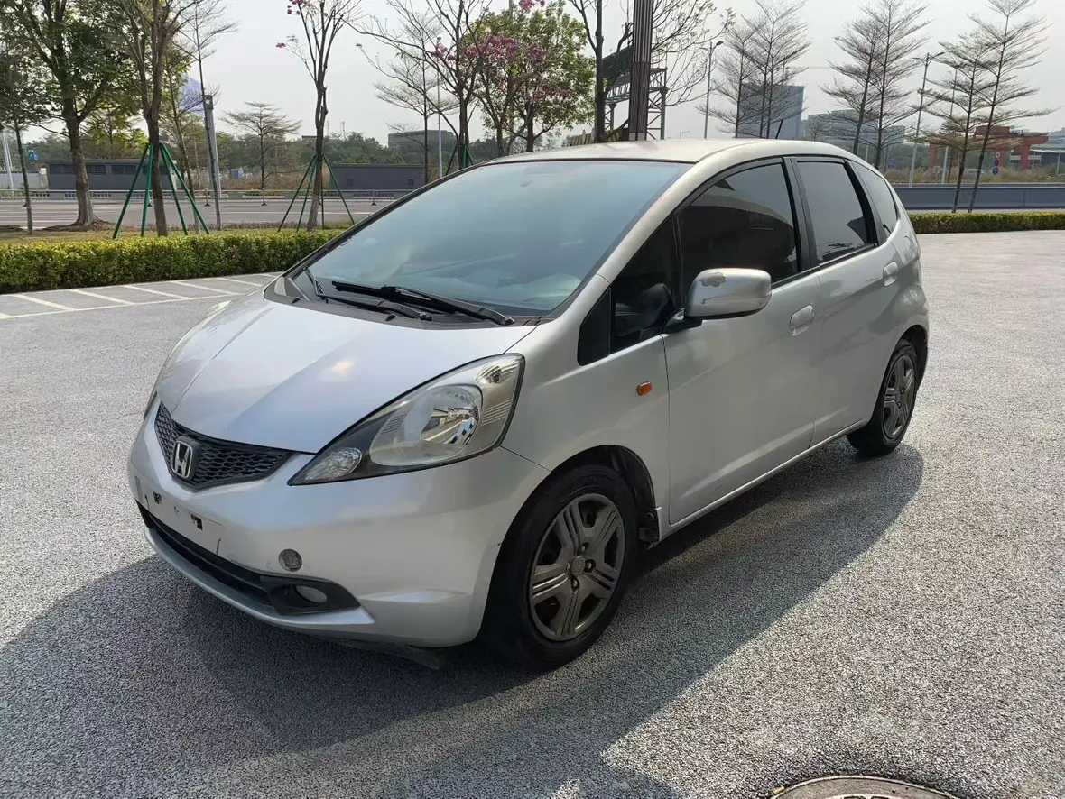 Honda Fit  из Китая