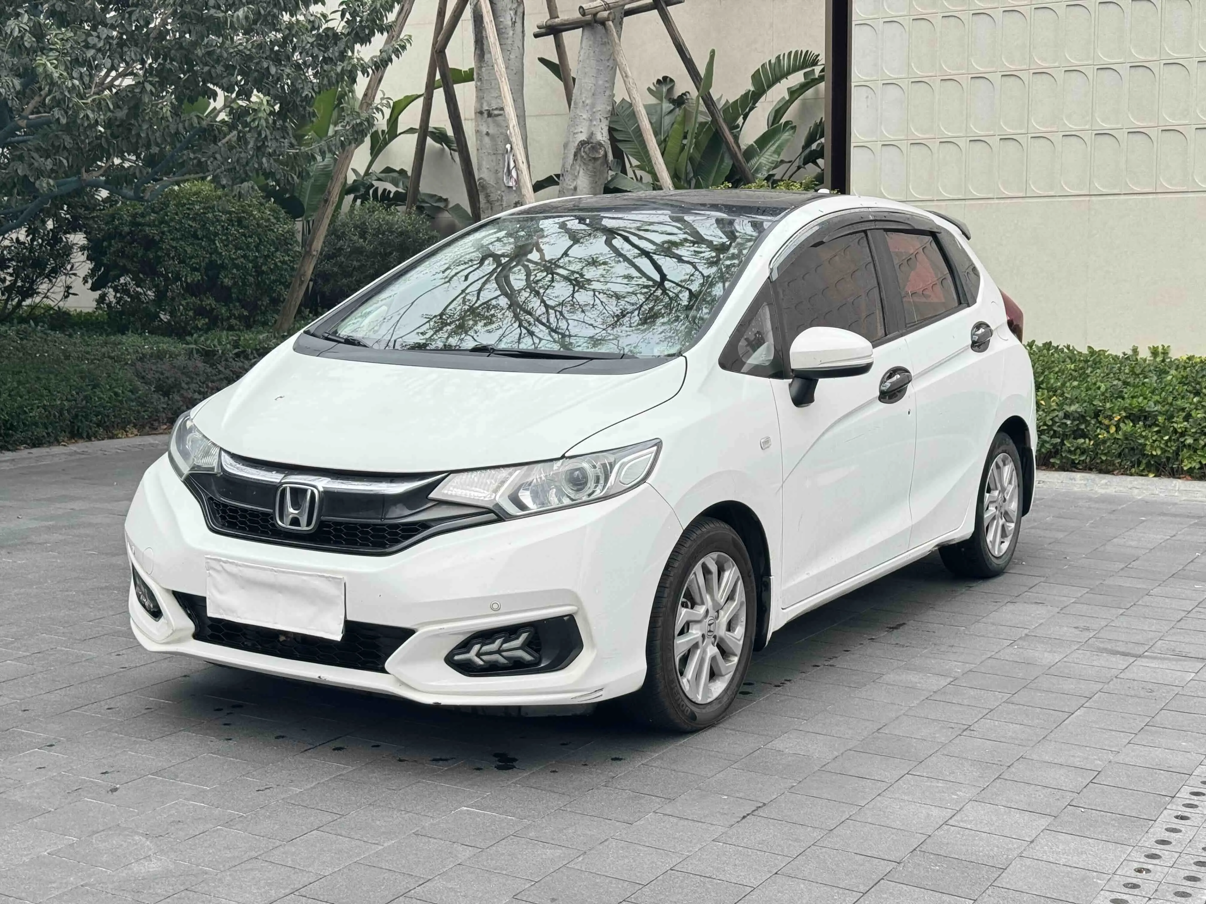 Honda Fit  из Китая