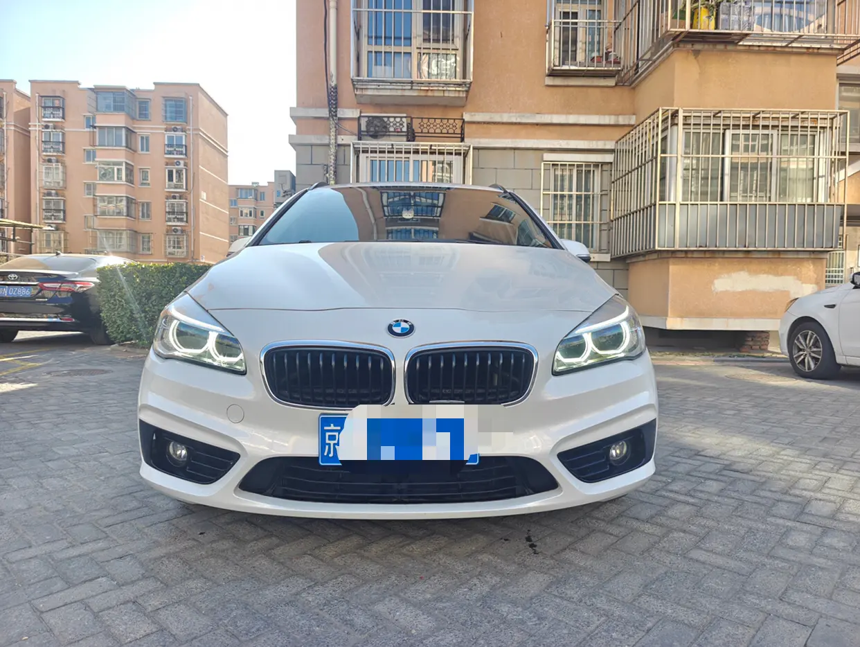 BMW 2 Series Active Tourer  из Китая