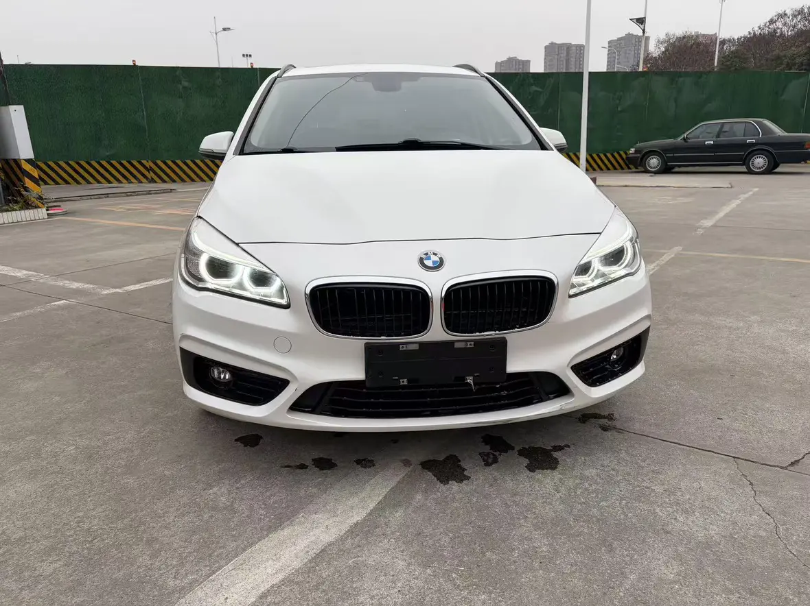 BMW 2 Series Active Tourer  из Китая
