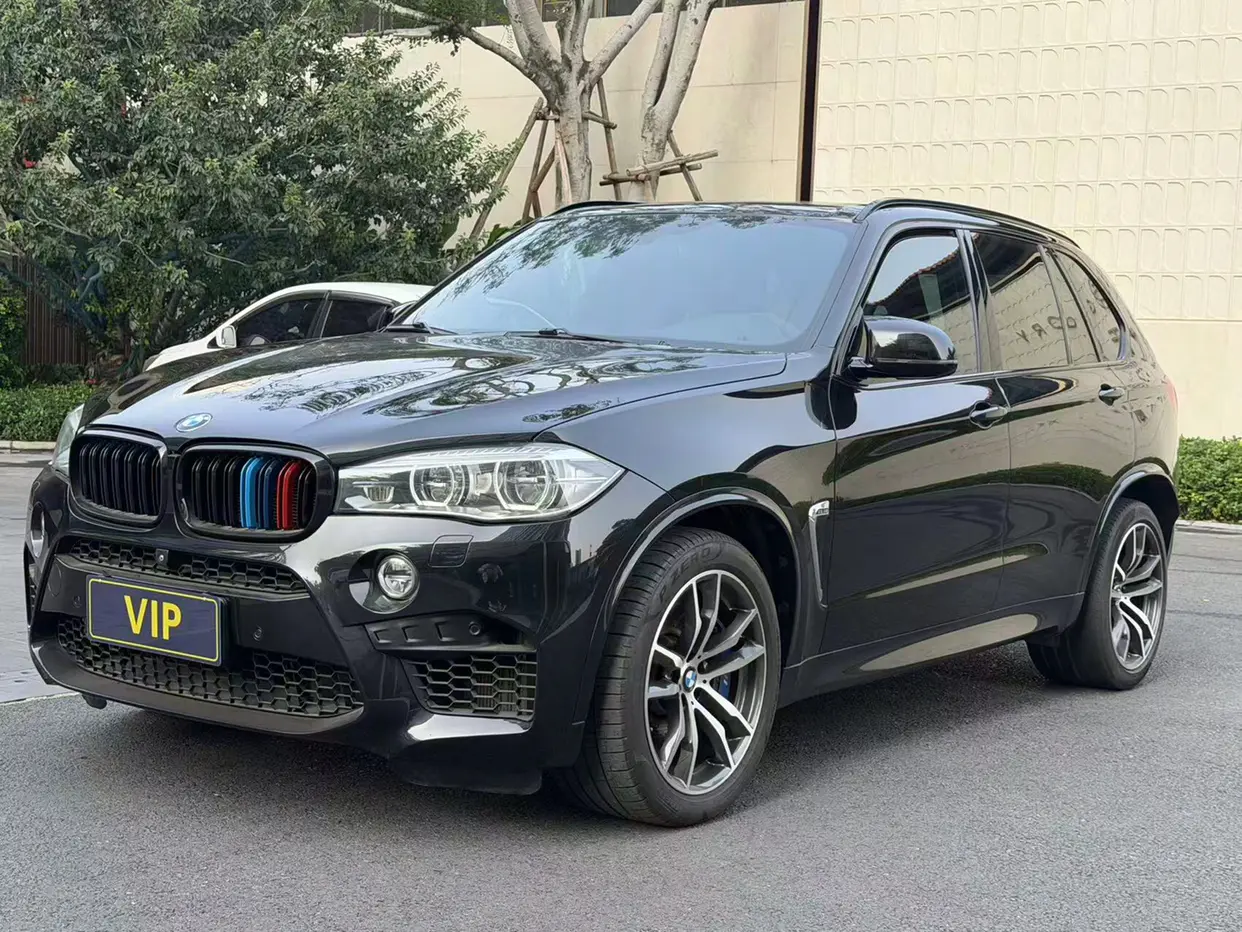 BMW X5M  из Китая