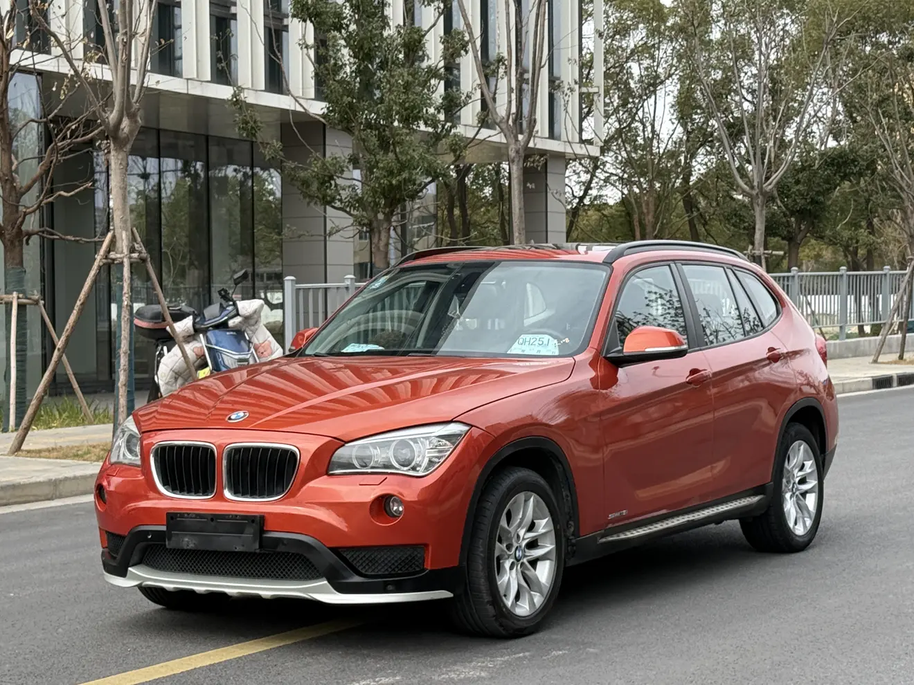BMW X1  из Китая