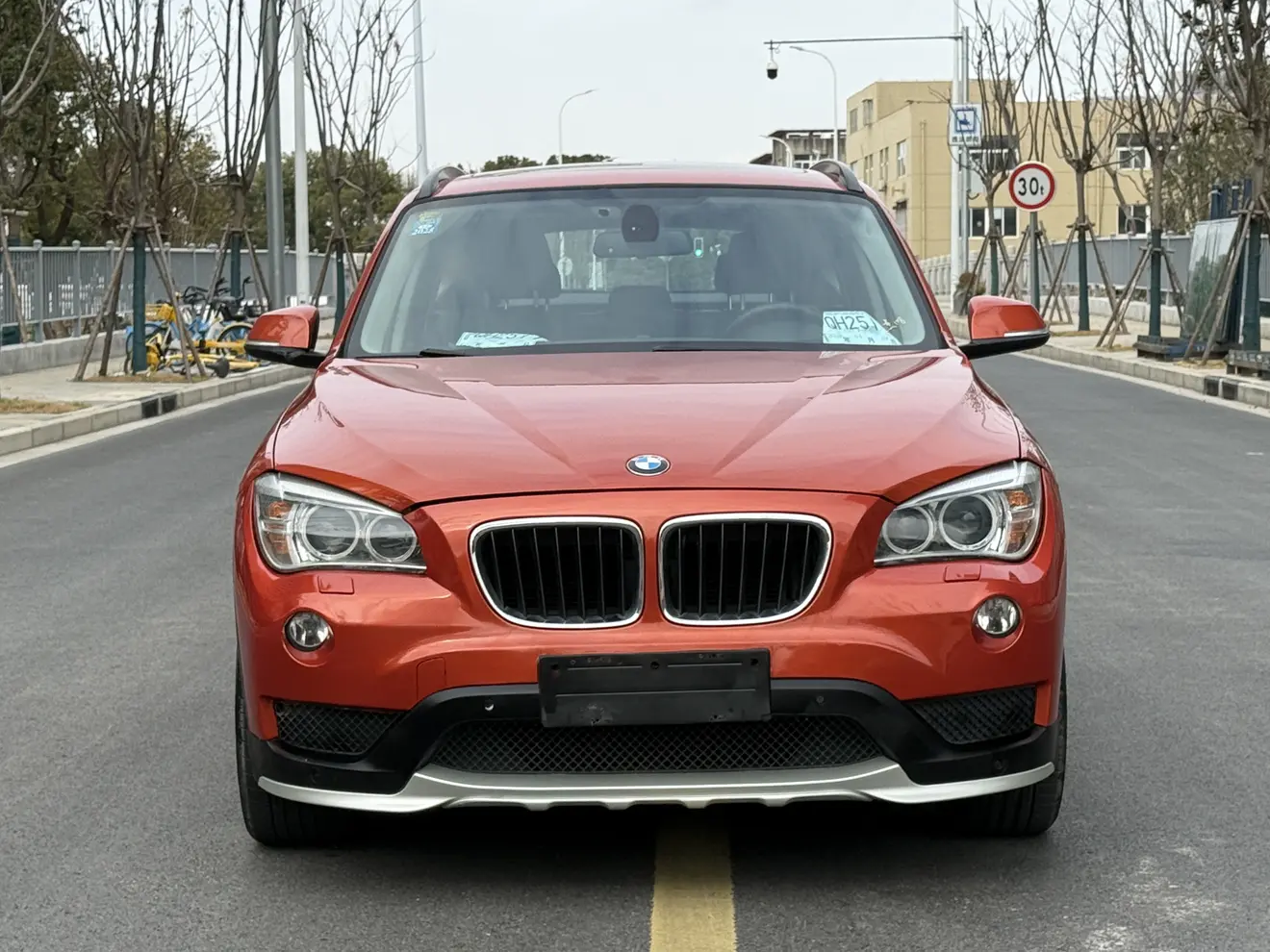 BMW X1  из Китая
