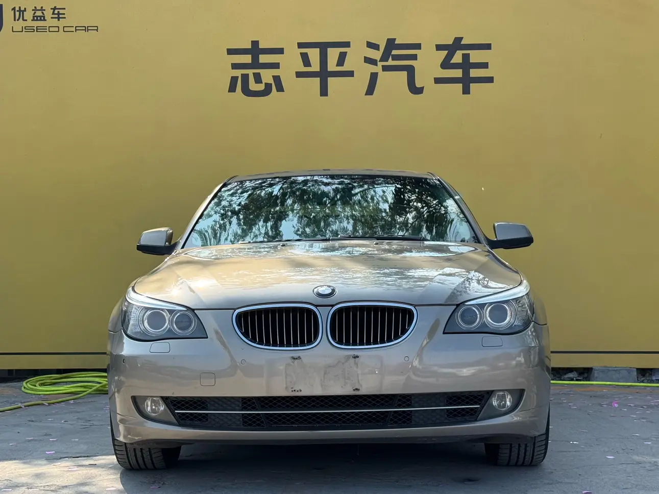 BMW 5 Series  из Китая