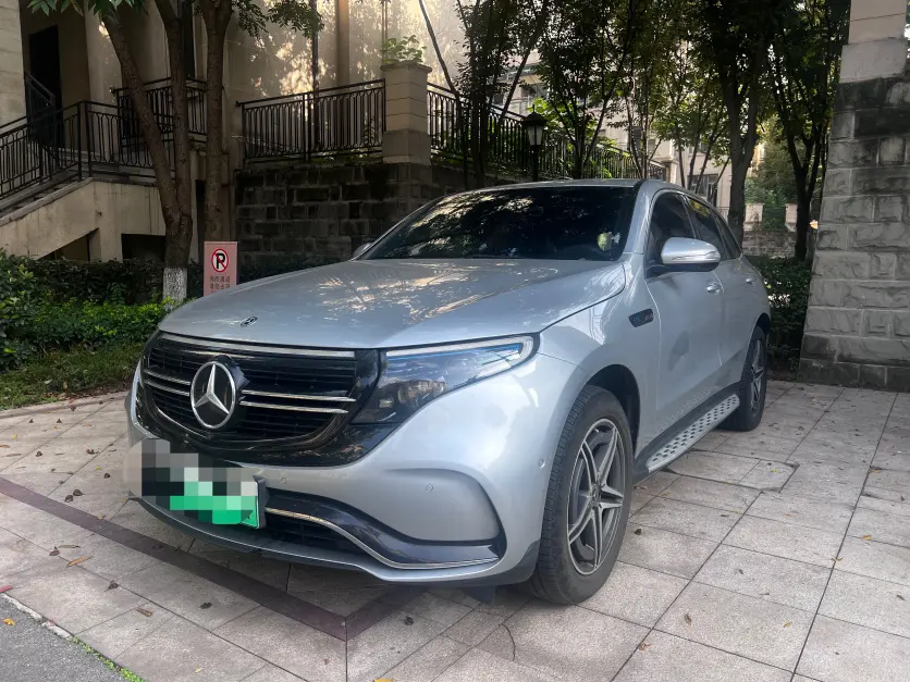 Mercedes-Benz EQC  из Китая