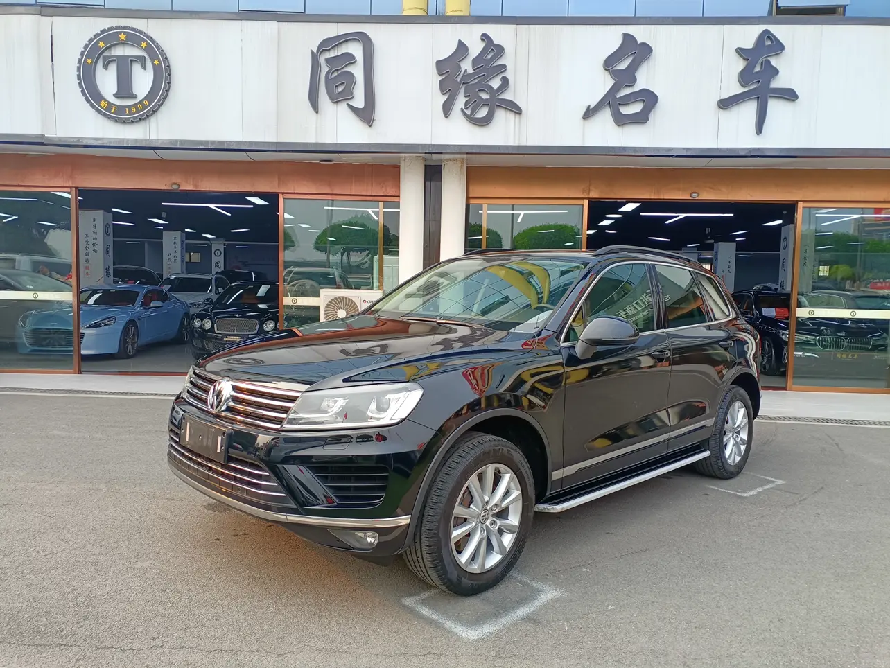Volkswagen Touareg  из Китая