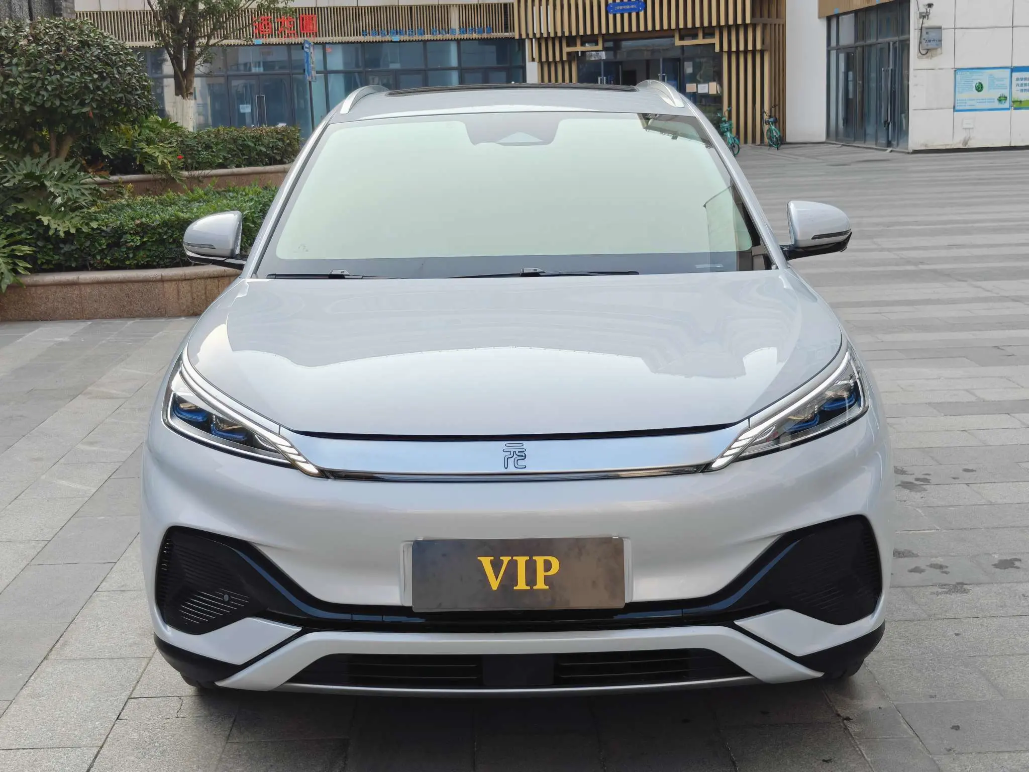 BYD Yuan PLUS  из Китая