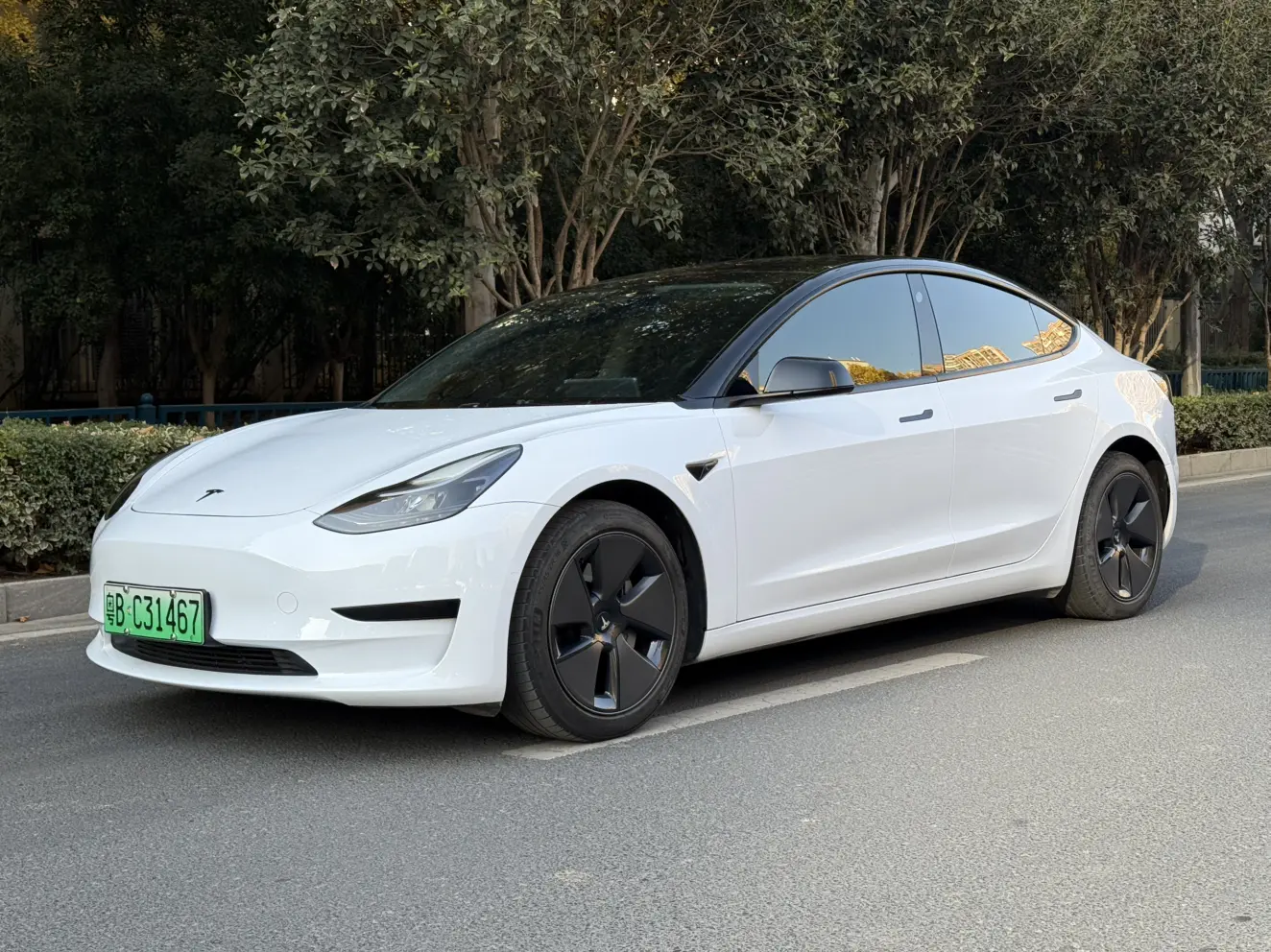Tesla Model 3  из Китая