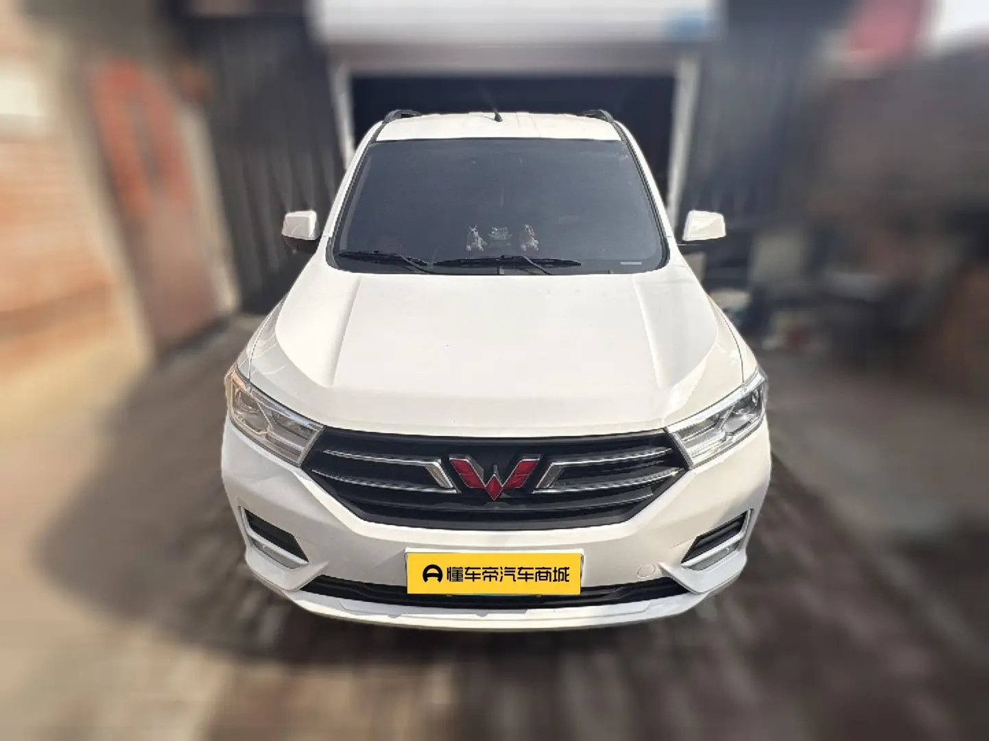 Wuling Hongguang  из Китая