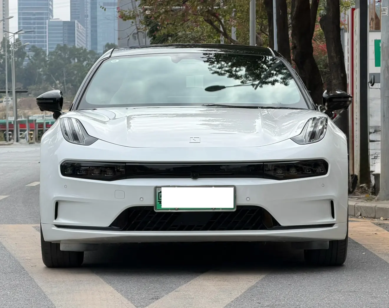 ZEEKR 001  из Китая