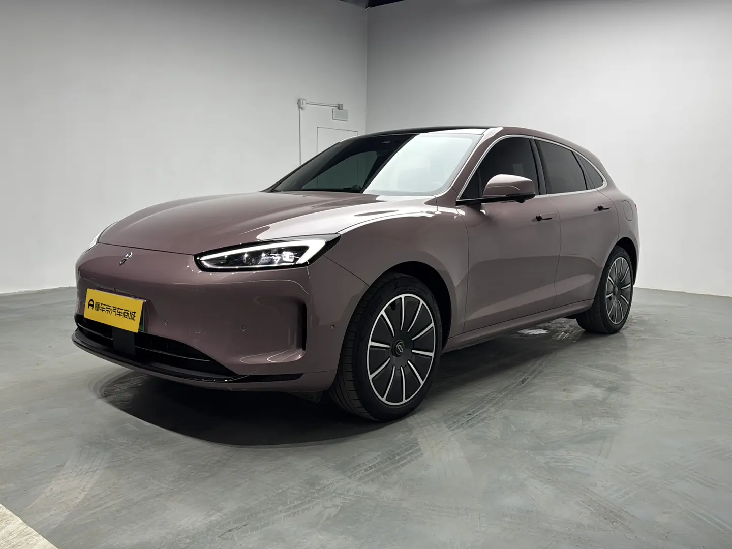 AITO M5